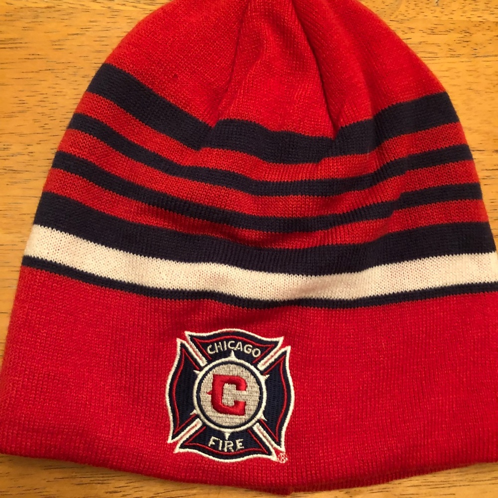 Adidas Chicago Fire winter hat Excellent cond OS